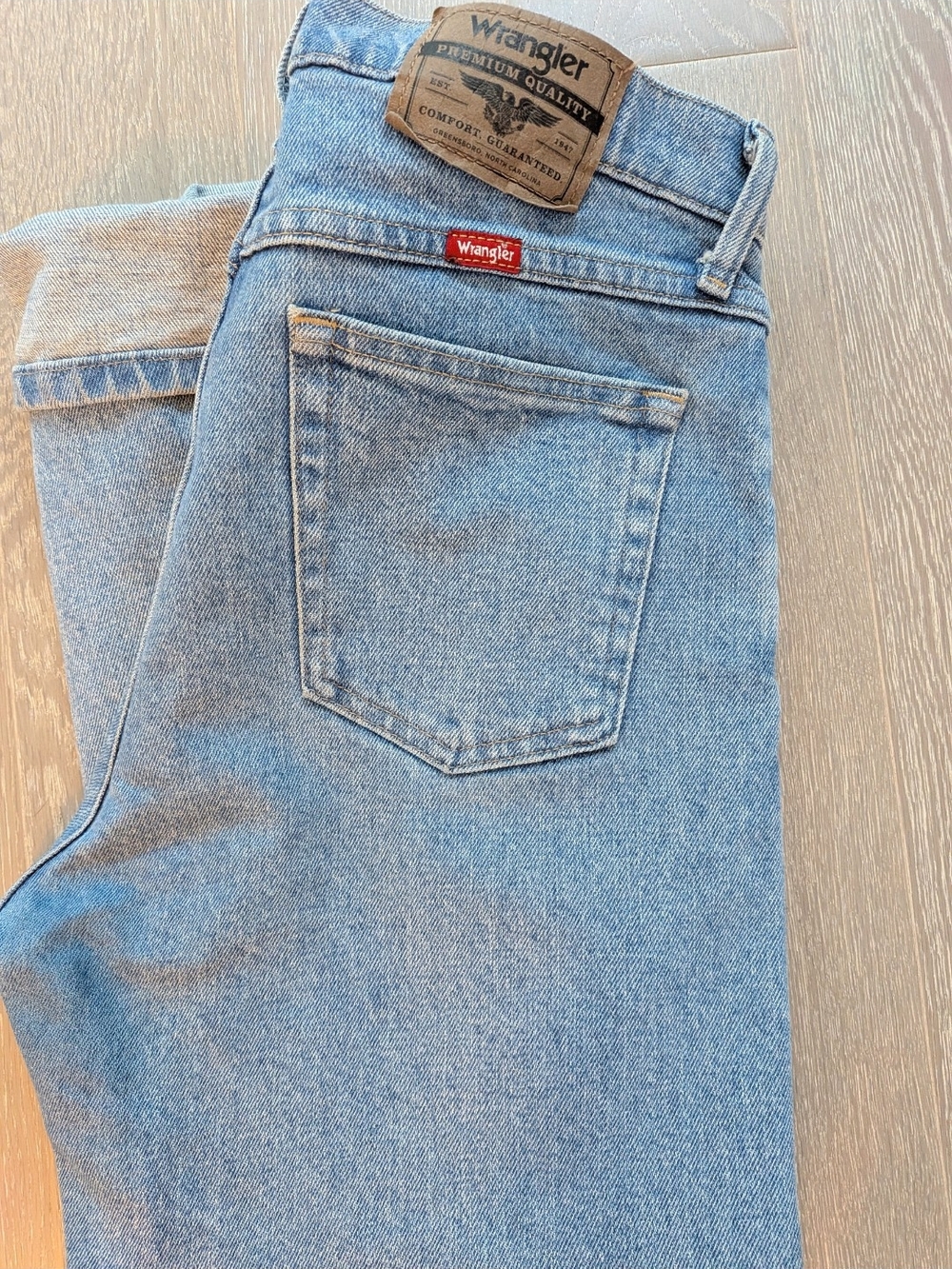 Wrangler Women’s Light Blue Denim Jeans